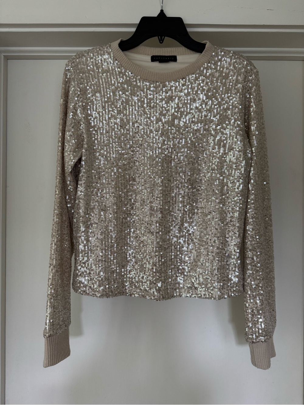 Sanctuary off-white top with silver sequins sz M
